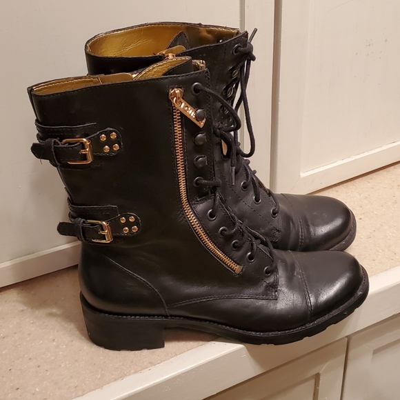 guess combat boots